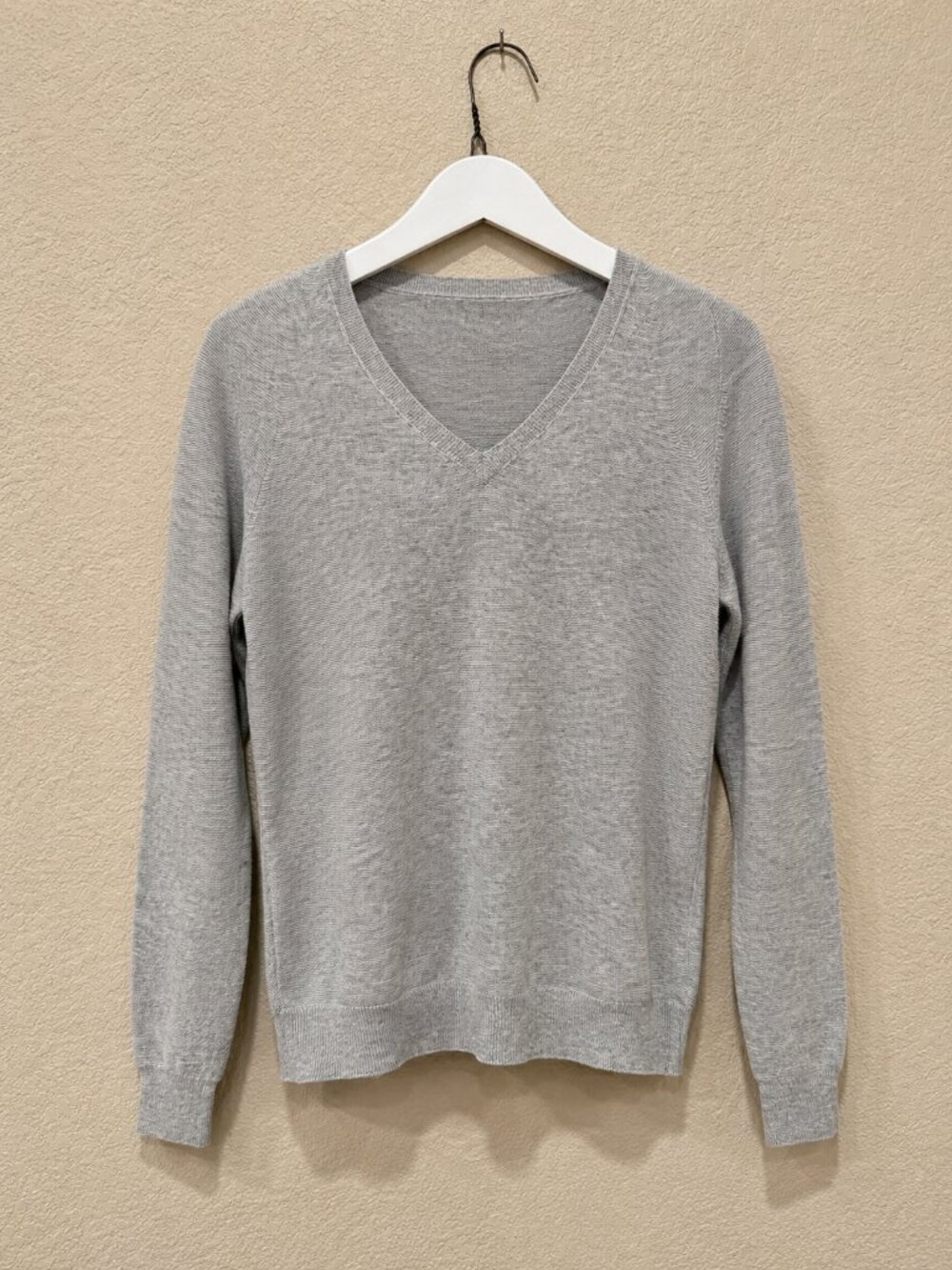 Oliver Charles Women’s XS Gray V-Neck Pullover Sweater Organic Cotton SeaCell